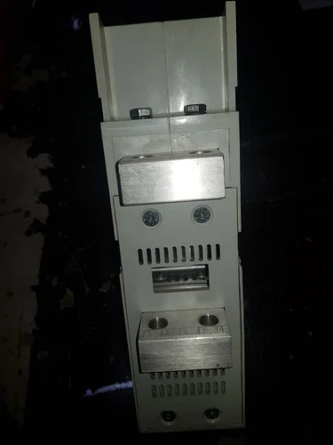 Fixed moving contact assembly of acb vcb