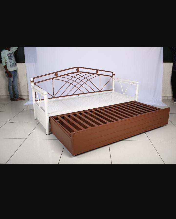 OM WOODS DCB 248 5*6 SOFA CUM BED 