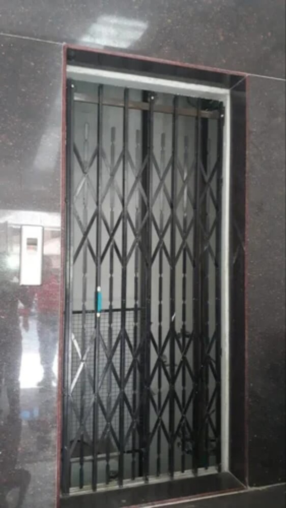 Geared Traction Residential Elevator - Material: Stainless Steel