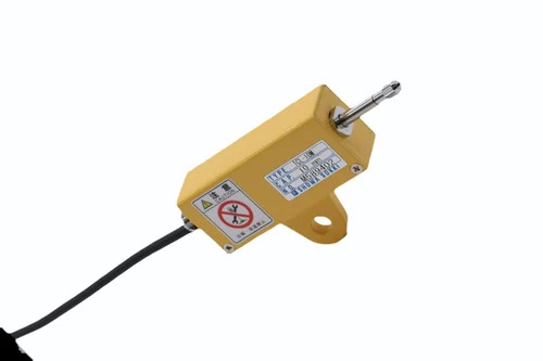 5mm To 50mm Small Cantilever Type Displacement Transducer