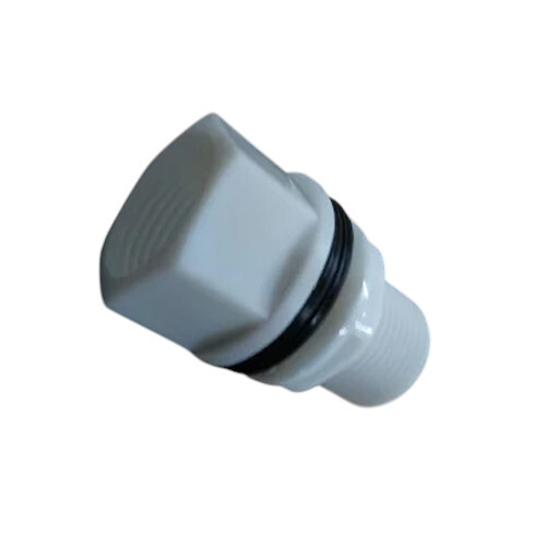 02_White PVC Tank Nipple