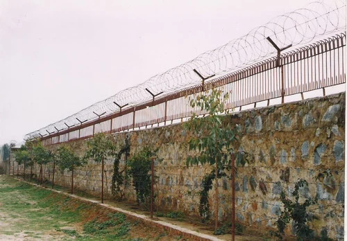 Concertina Wire Fencing