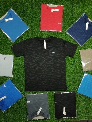 Mens Casual T Shirt - Color: Black