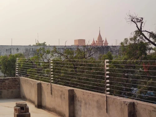 D.C. Monkey Fencing