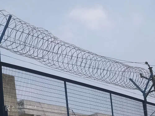 Rbt Razor Fencing