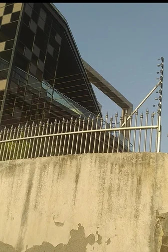 Electric Fencing System - Application: Commercial Site