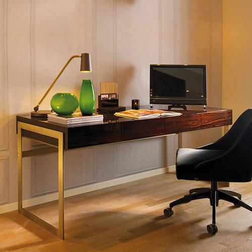 Bedroom Desk - Design: Plain