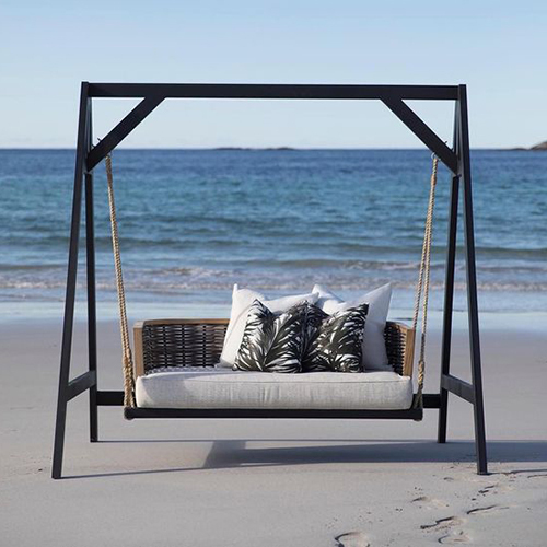 Outdoor Swing - Color: White