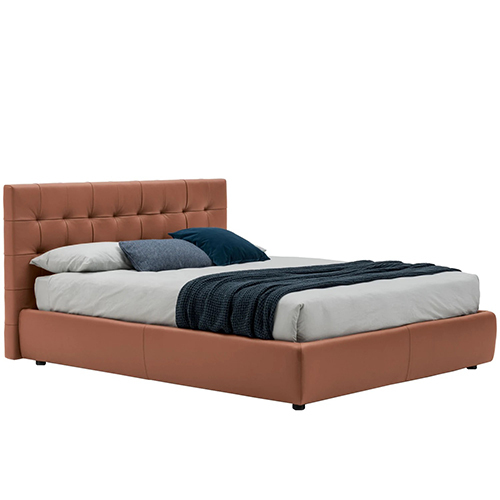 Wooden Hotel Bed