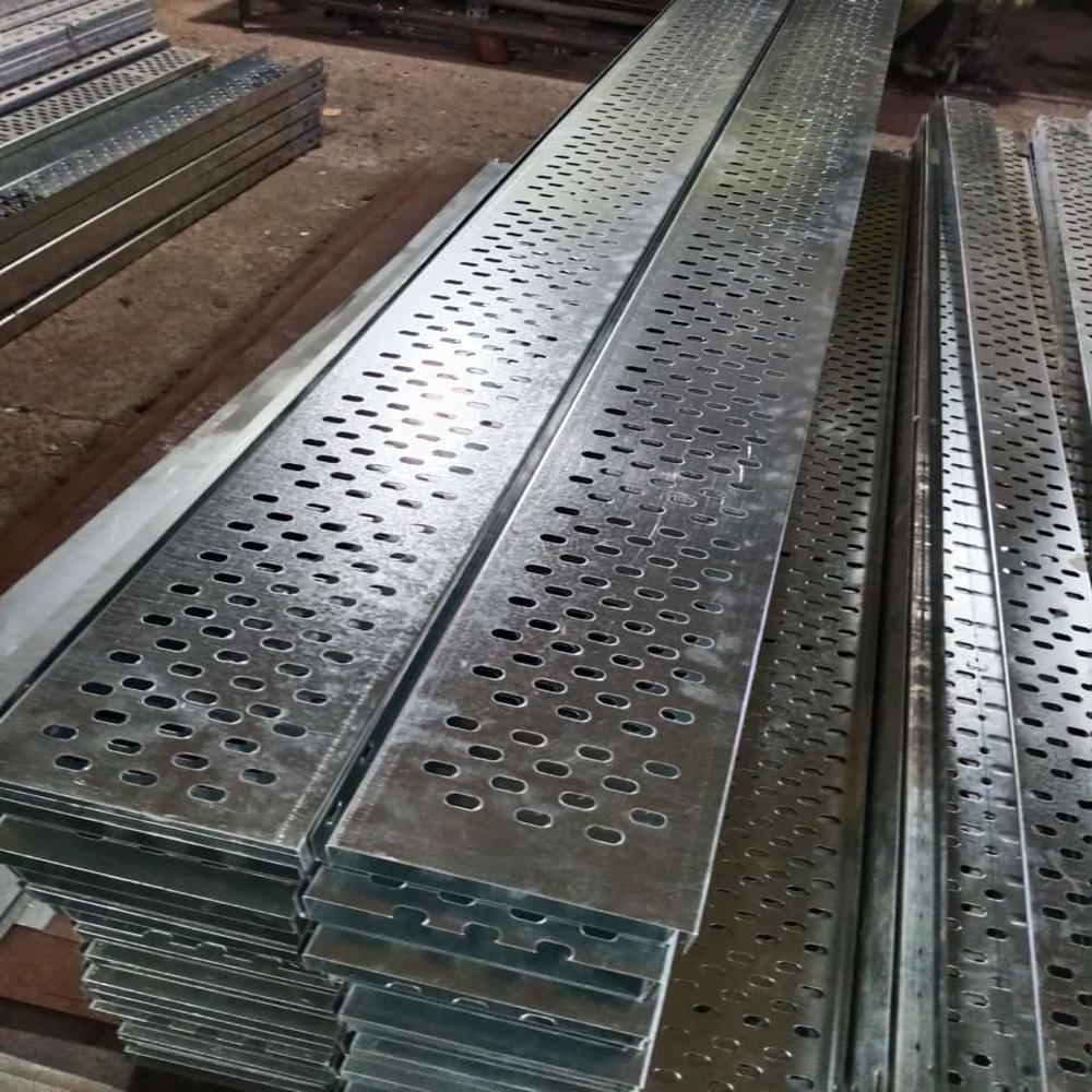 Gi Perforated Cable Tray - Pre-galvanized Steel, Size 50 To 600mm, Thickness 2.5mm | Aluminum Conductor Material, Vivid Color Options, Gi Galvanized Surface Finish
