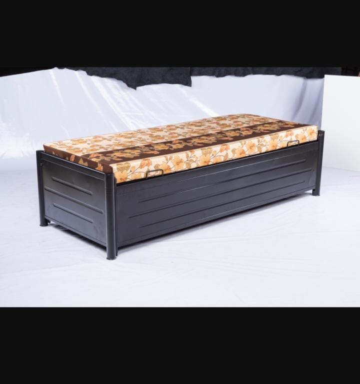 OM WOODS DCB 252 6*5 SOFA CUM BED 
