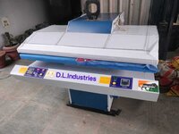 Automatic Flat Bed Iron - Color: White
