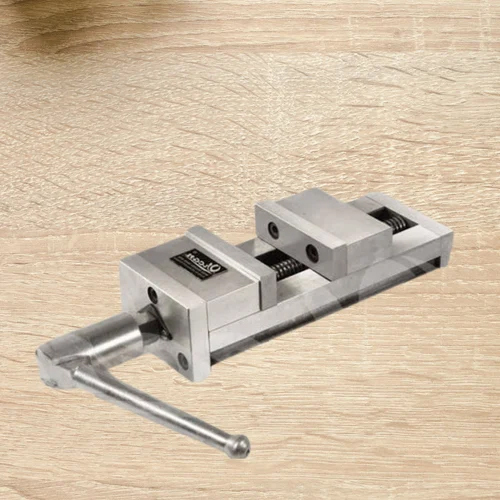 Steel Machine Vice - Color: Silver