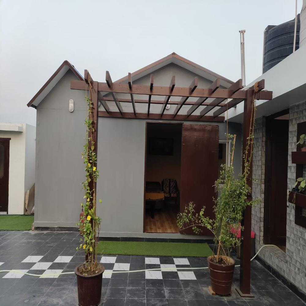 Prefabricated Wooden Hut