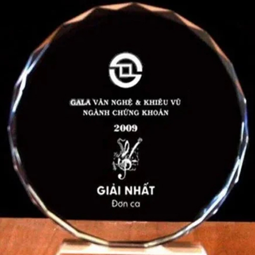 Crystal Award Trophies - Finishing: Polished