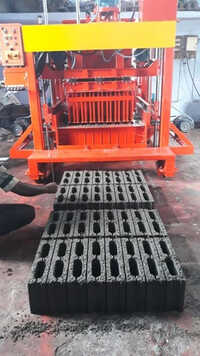 Movable Egg Laying Hollow,solid,concrete Block Making Machine