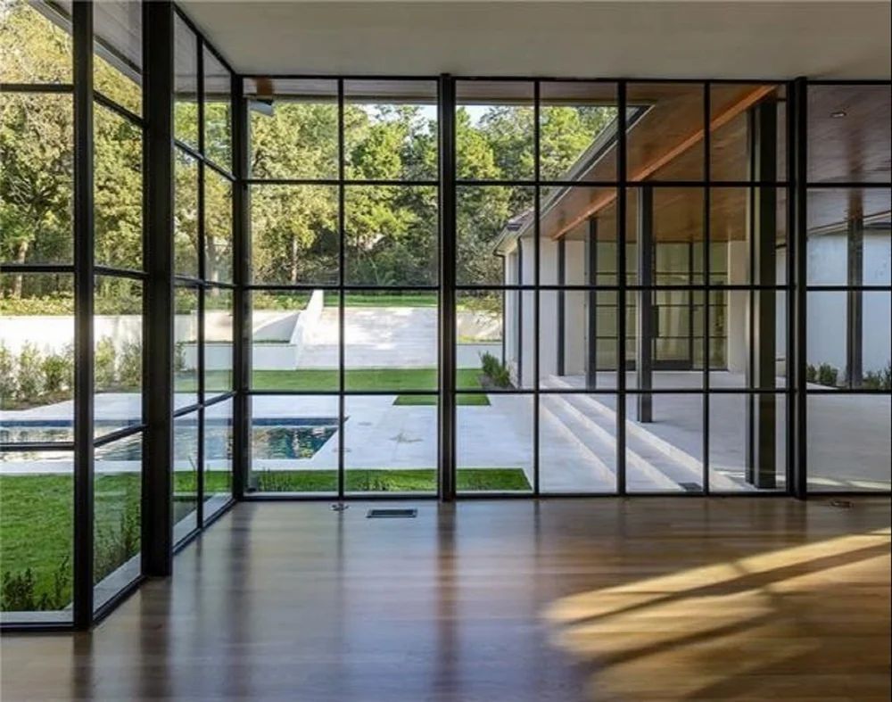 French Door - Color: White