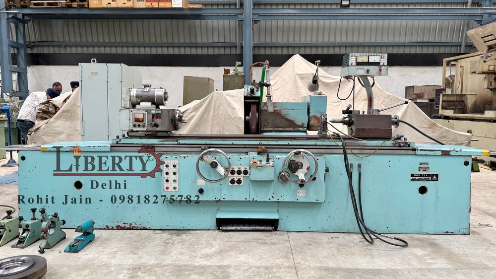 TOS Hostivar BHU-32A / 1500 Heavy Duty Cylindrical Grinder Machine