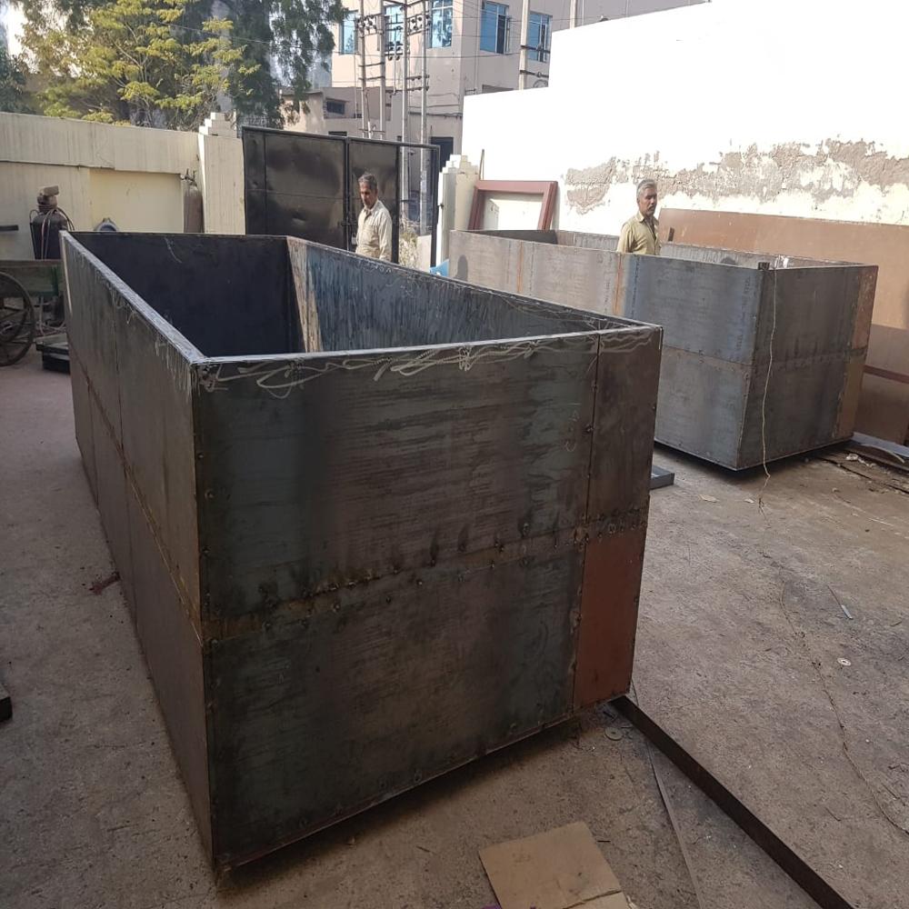 Electroplating Process Tank - Rust Proof Finish | Leak Proof, High Durability, Properly Reinforced