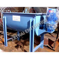 Plywood Glue Mixer - Capacity: 500 Lt Ltr