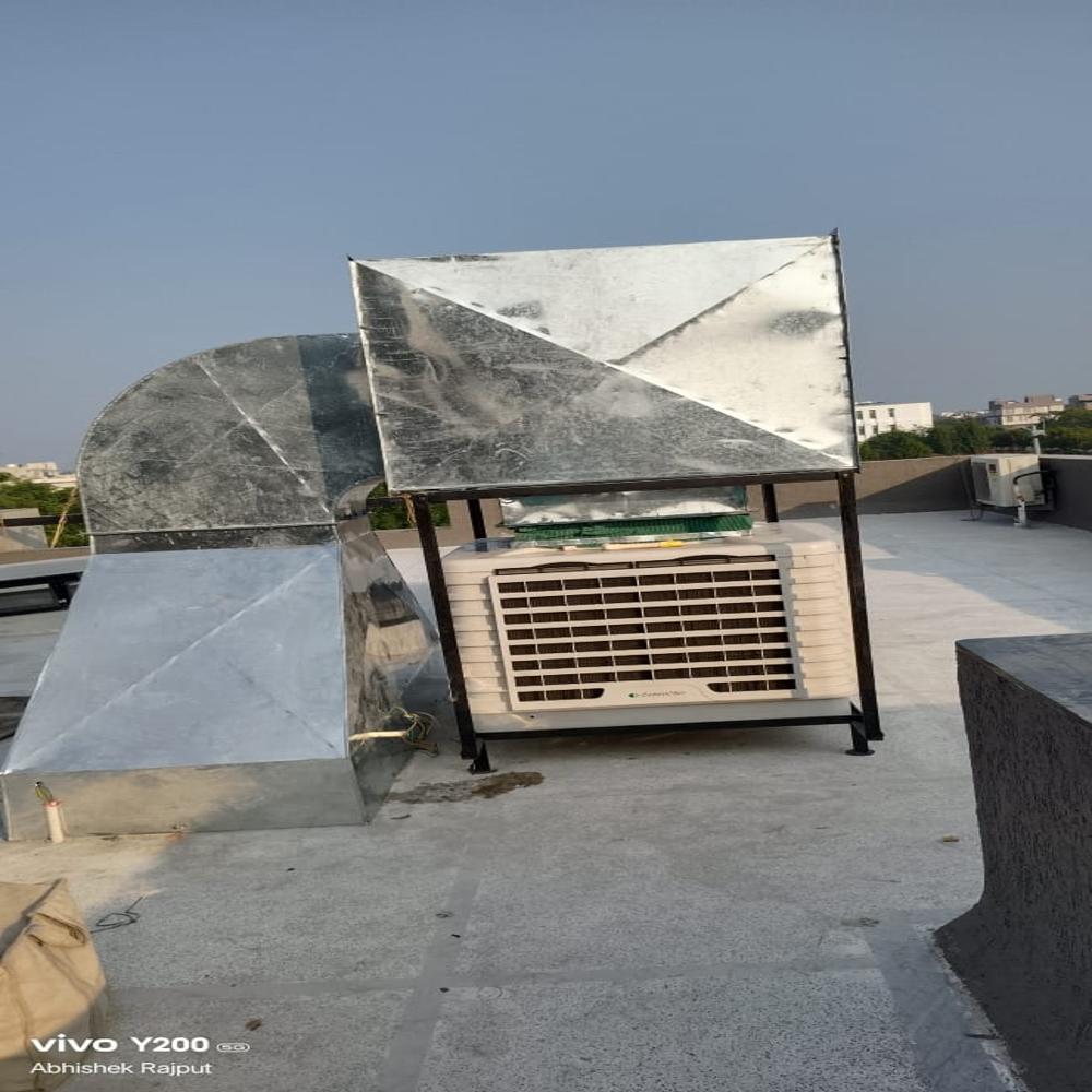 Gi Prefabricated Duct - Color: Silver