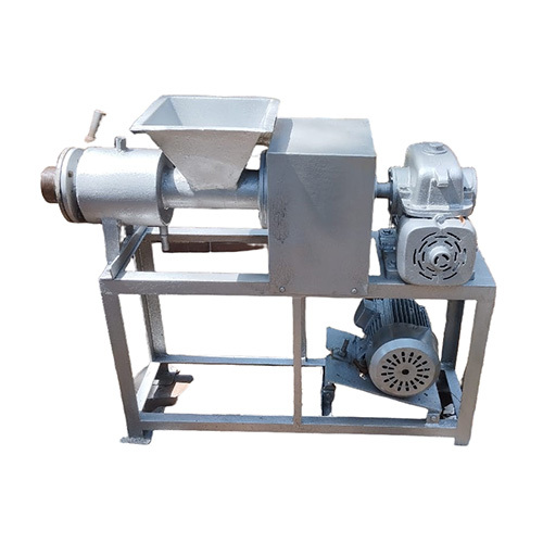 Detergent Cake Making Machine With 7 - Capacity: 1 Ton/Hour T/Hr