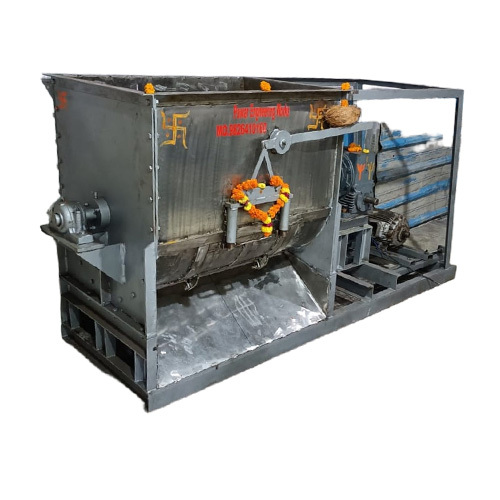 Shining Powder Mixer With 7 Hp Motor And Gearbox - Color: Silver
