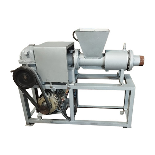 Soap Making Machine With 5Hp Motor And Gearbox - Capacity: 50-100 Liters Ltr