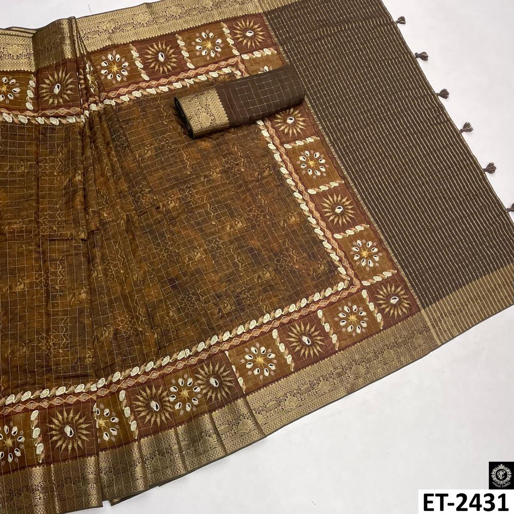 Bandhani Check Saree with Zari Pallu