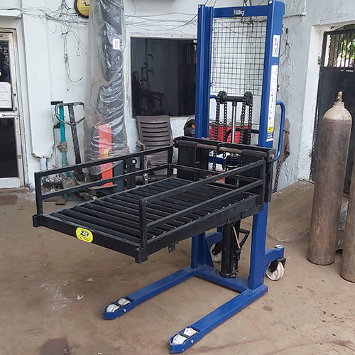 Manual Stacker With Roller - Attributes: Easy To Operate