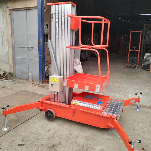 Single Mast Aerial Work Platform - Color: Orange
