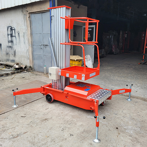 Single Mast Aerial Work Platform - Color: Orange