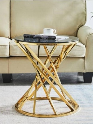 Iron Table - Color: Black / Metallic / Painted