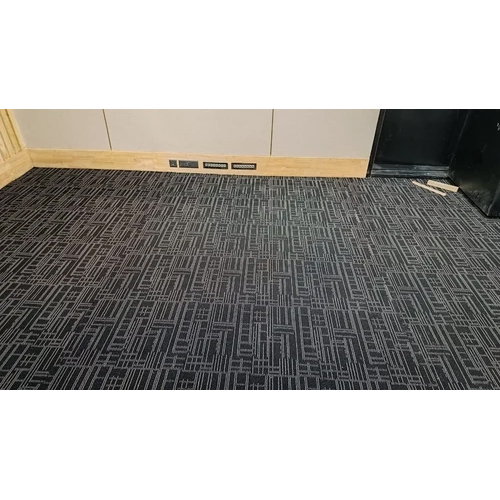 Random Line Carpet Tiles - Color: Blacks