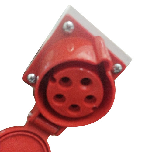 Industrial Plug And Socket - Features: Easy To Use