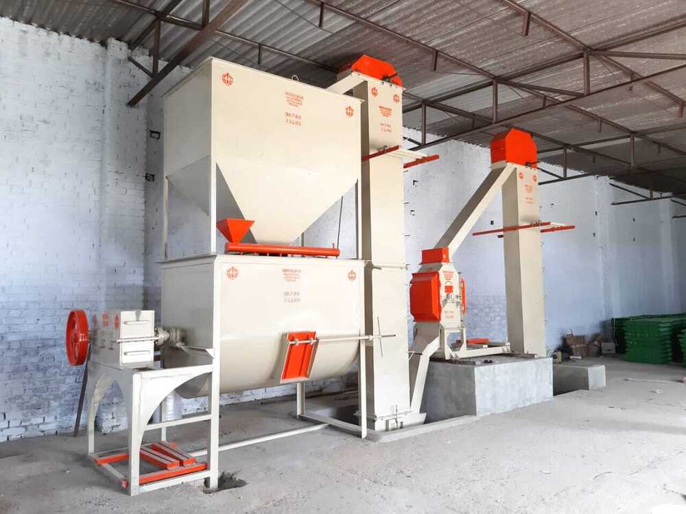 Cattle feed Mash plant