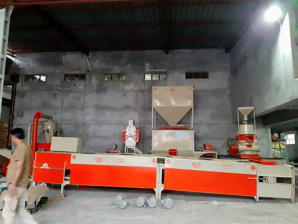 Cattle feed pellet plant