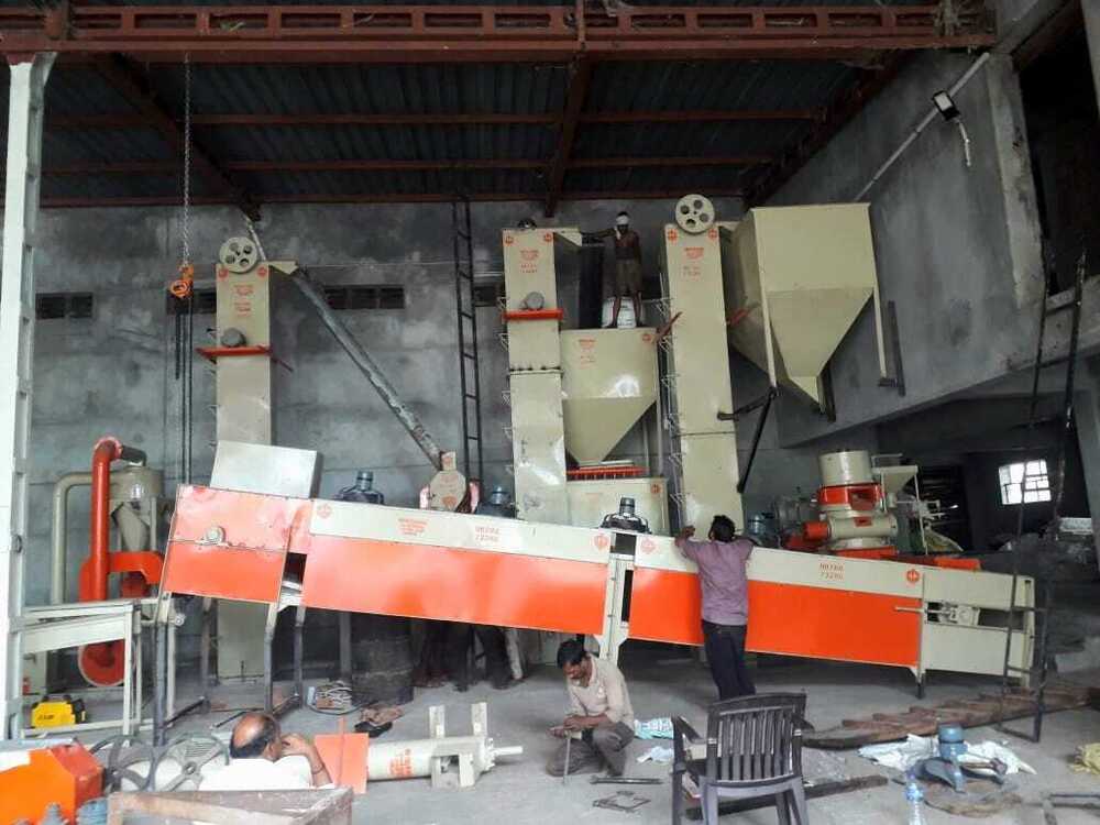 Cattle feed pellet plant