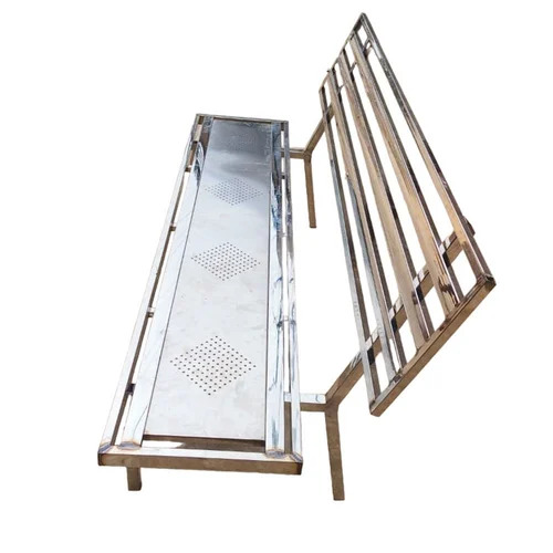 Silver Polished Hospital Waiting Chair - Design: Standard