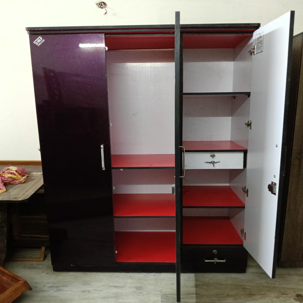 Ply sunmica 3pl door almira