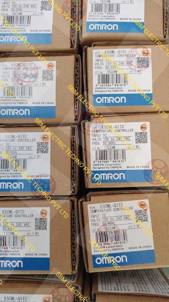 OMRON DIGITAL TEMPERATURE CONTROLLER, E5CWL-Q1TC