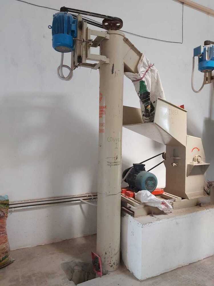 Conveyor Machine