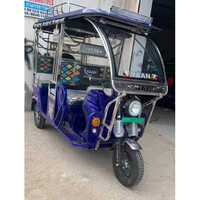 Blue Yaan SS DLX Battery Operated Rickshaw