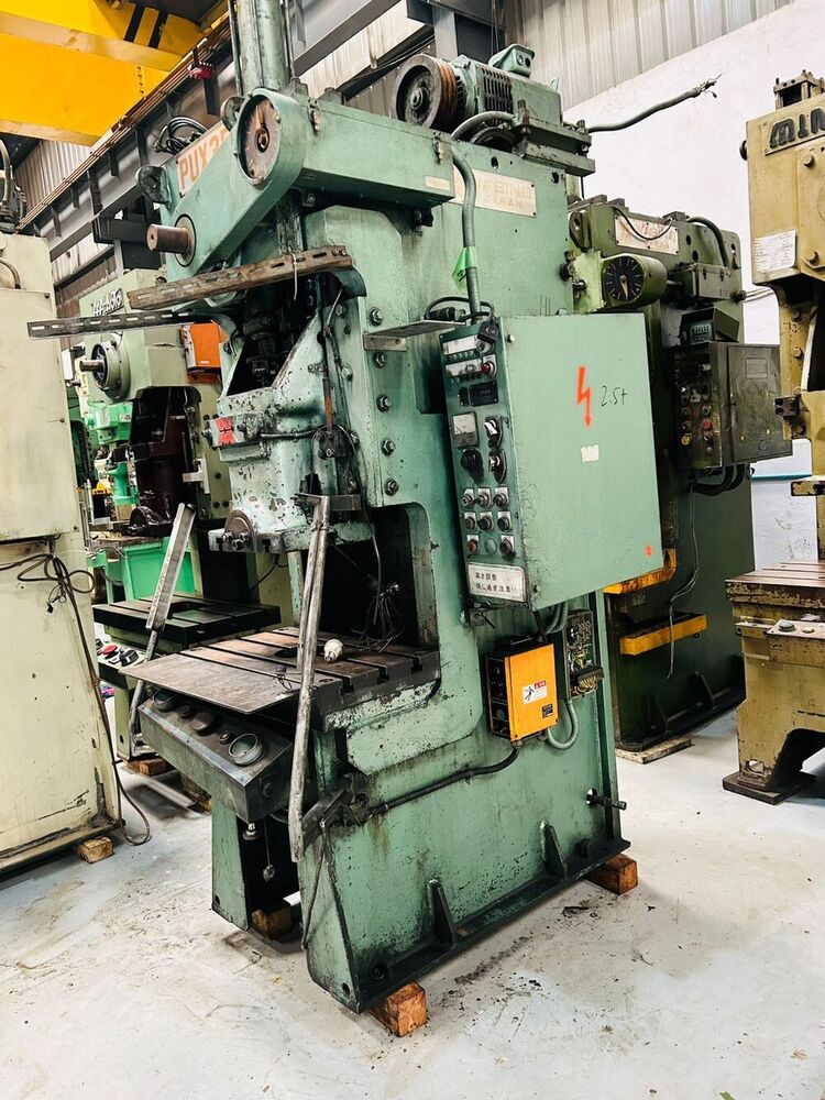 1708 WASINO C FRAME SINGLE CRANK PRESS