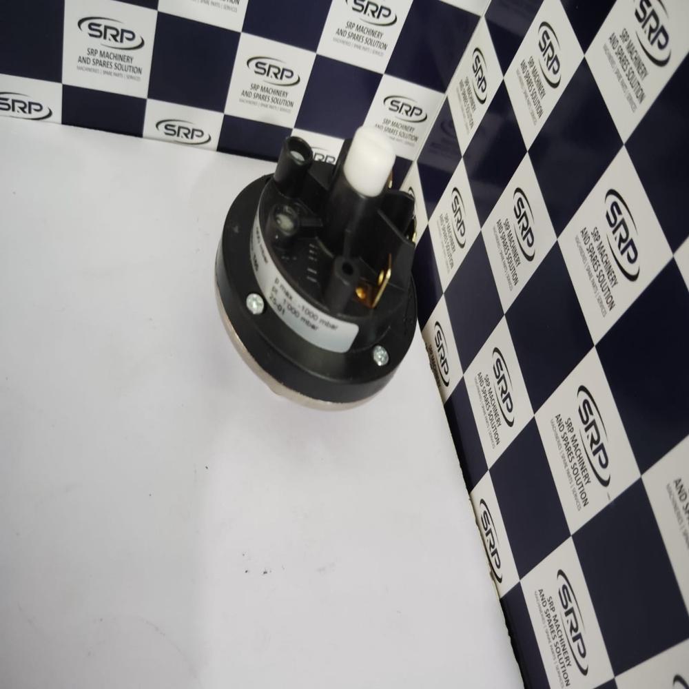 Vacuum Pressure Switch (Huba Control). - Feature: Eco Friendly