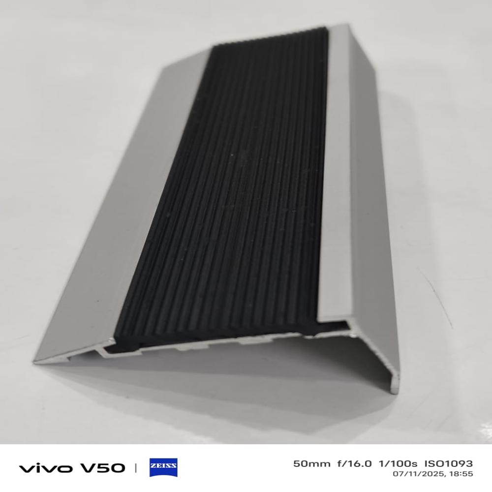 Aluminium Stair Nose Meter - With Rubber Capping - Color: Silver