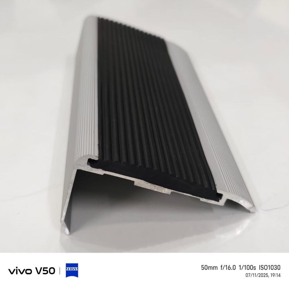 Aluminium Stair Nose Meter - With Rubber Capping