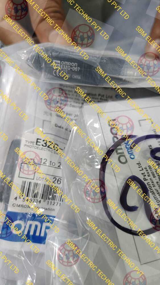 OMRON PHOTOELECTRIC SENSOR 12 TO 24VDC, E3ZG-D67