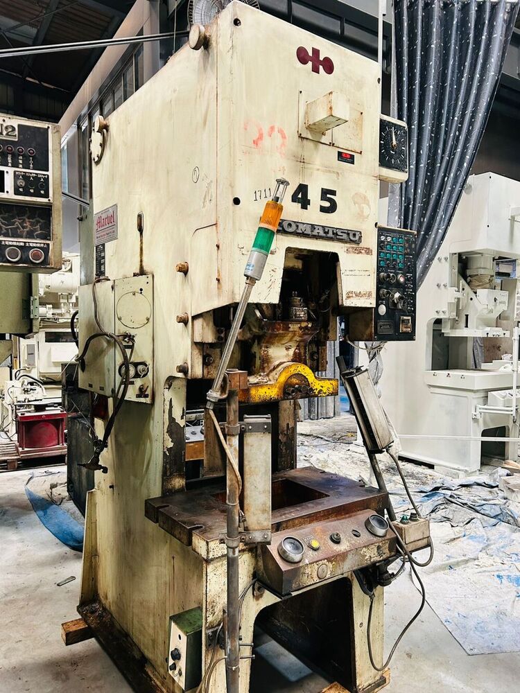 # 1711 KOMATSU  C FRAME SINGLE CRANK PRESS