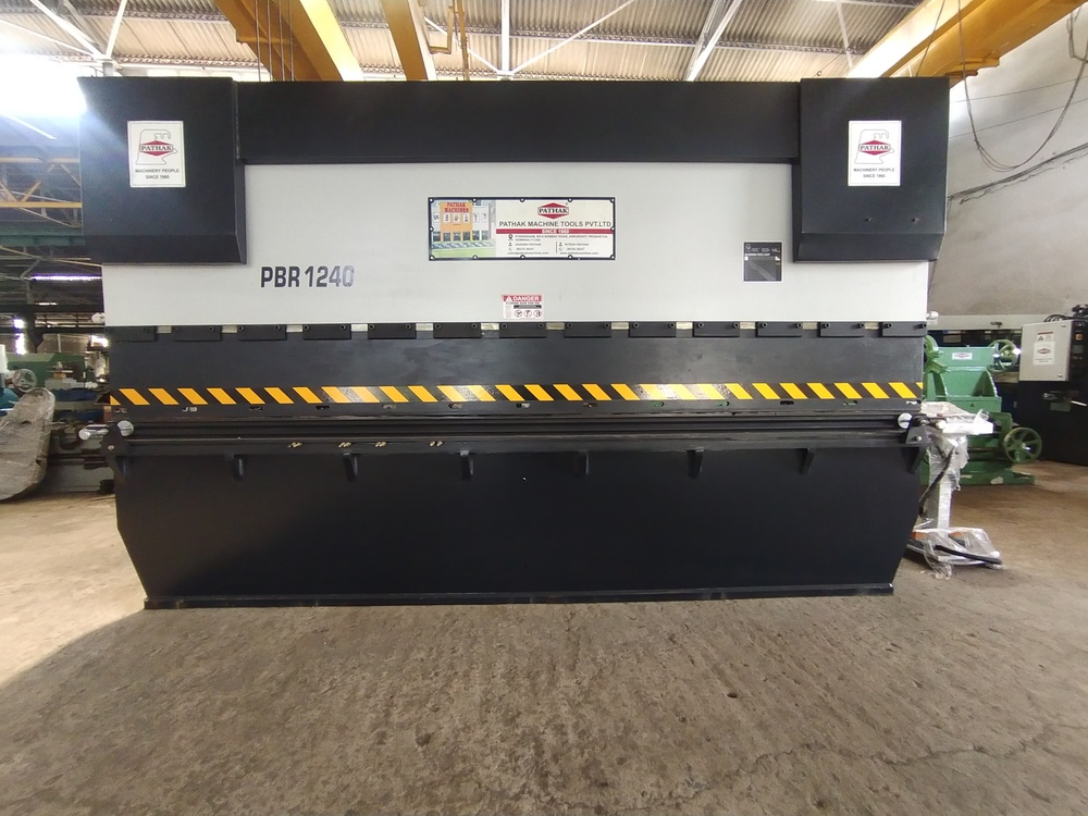 PRESS BREAK MACHINE